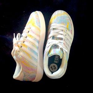 🔴BOG2 SALE! Kid’s K-Swiss Sneakers. Little Kid’s Size 13